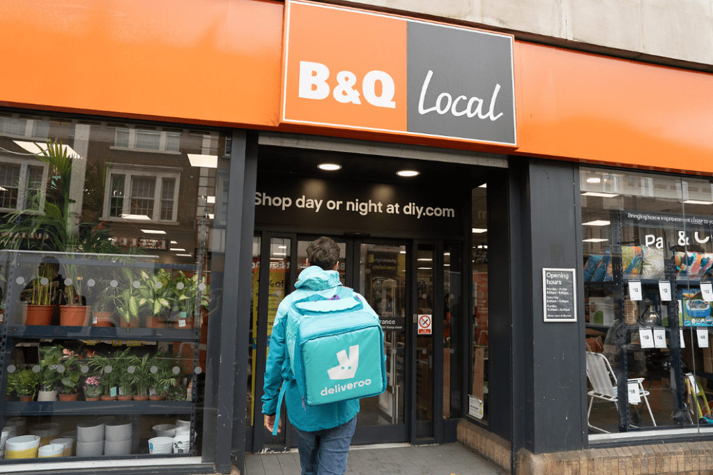 U.S. delivery firm DoorDash to acquire UK rival Deliveroo in a £2.9billion&nbsp;deal