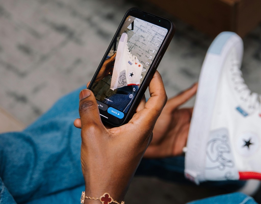 Evri & Vinted ink extended four-year deal as demand for pre-loved fashion&nbsp;soars