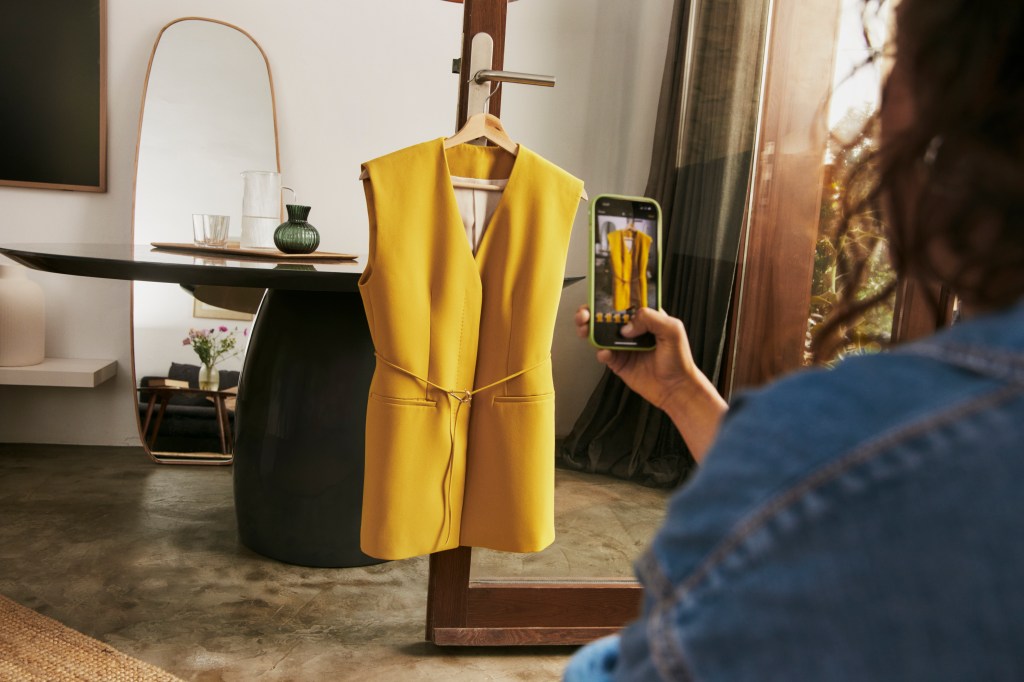 Pre-loved goes mainstream with affordability & sustainability key drivers – DHL eCommerce&nbsp;UK