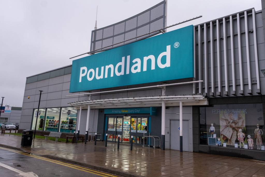 Poundland teams up with the Retail Trust to improve wellbeing support for 12,000&nbsp;staff