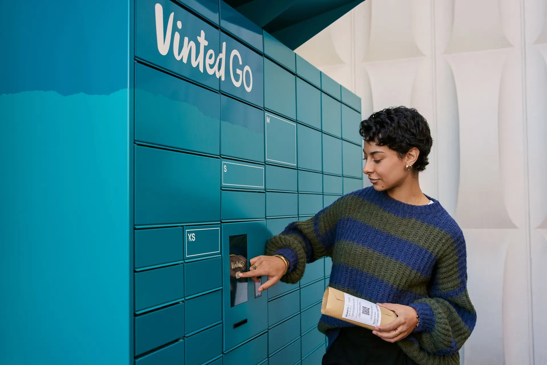 Vinted Inpost Locker ZigZag partners with Vinted Go to meet rising demand for OOH and locker ...