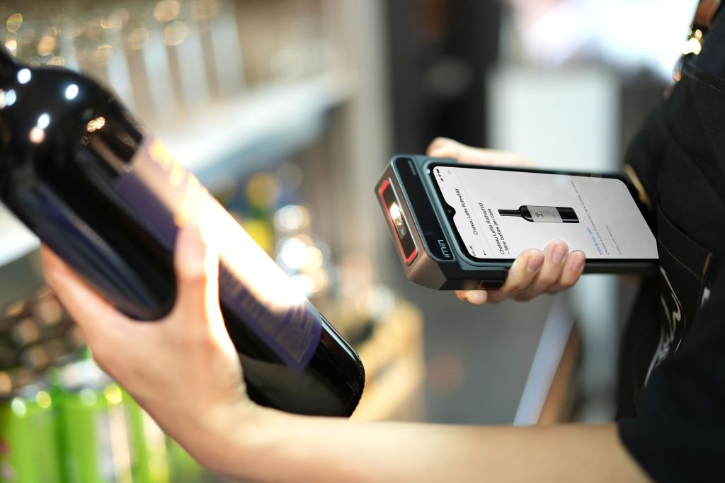 Bringing the store into focus: How retailers are tackling physical retail’s digital black hole
