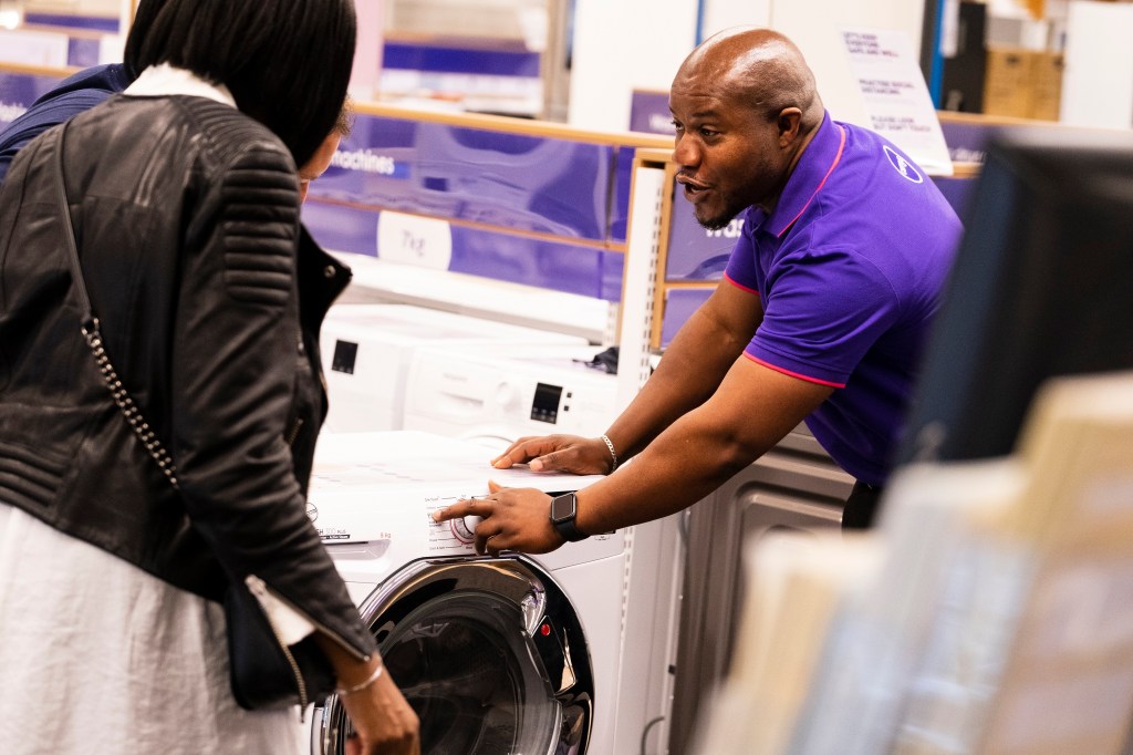 Currys boosts customer service with NiCE to deliver double-digit NPS rise